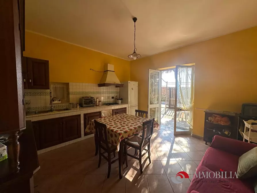 Immagine 5 di Appartamento in vendita  30 a Melito Di Porto Salvo