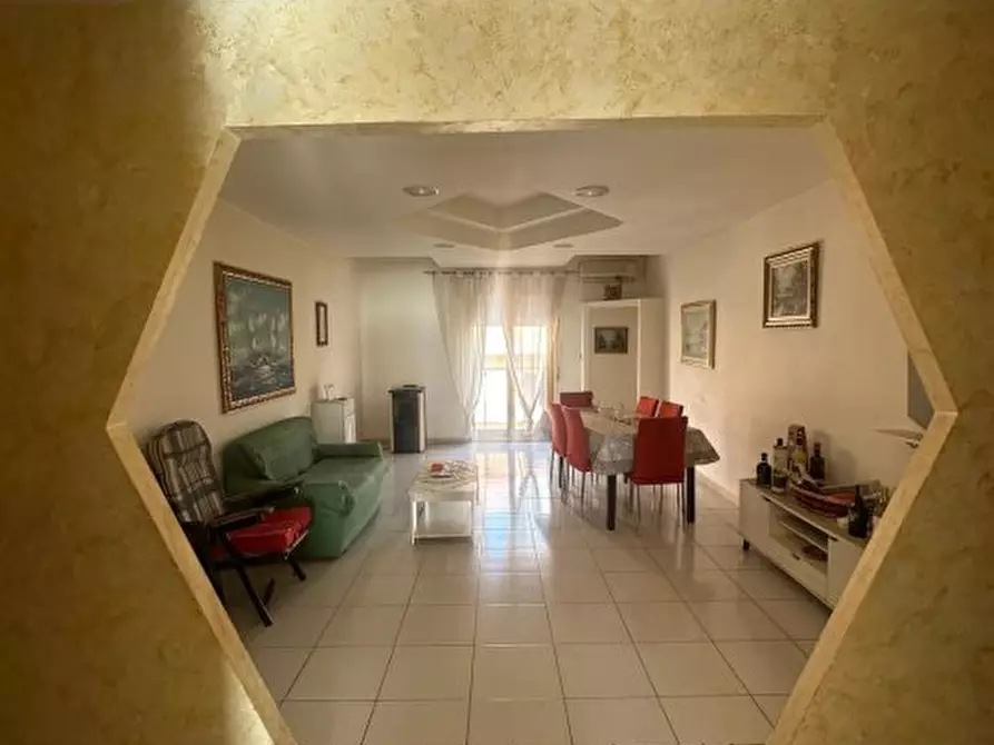 Immagine 1 di Appartamento in vendita  a Melito Di Porto Salvo