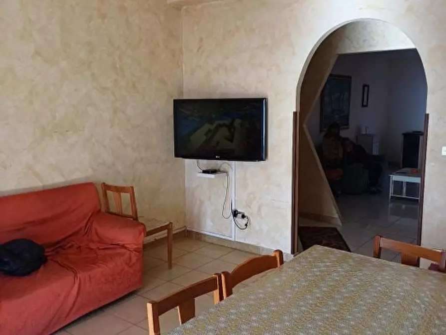 Immagine 3 di Appartamento in vendita  a Melito Di Porto Salvo