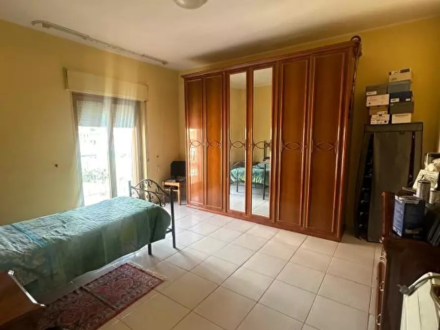 Immagine 8 di Appartamento in vendita  a Melito Di Porto Salvo