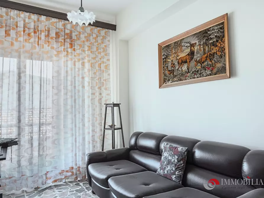 Immagine 4 di Appartamento in vendita  a Melito Di Porto Salvo