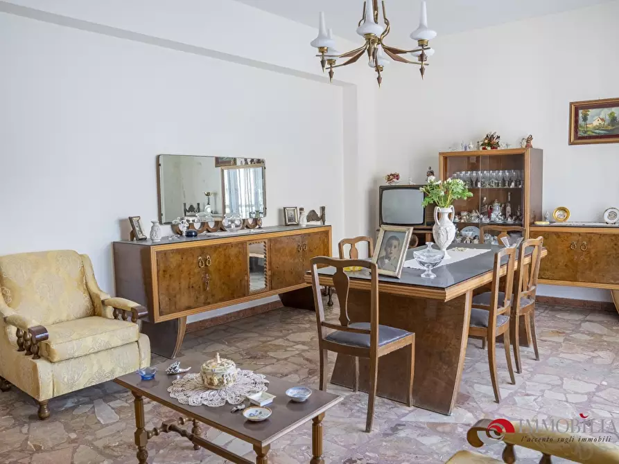 Immagine 5 di Appartamento in vendita  a Melito Di Porto Salvo