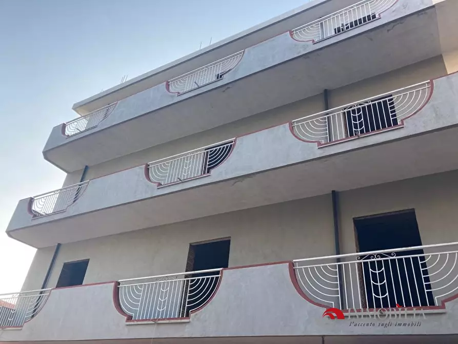 Immagine 4 di Appartamento in vendita  a Melito Di Porto Salvo