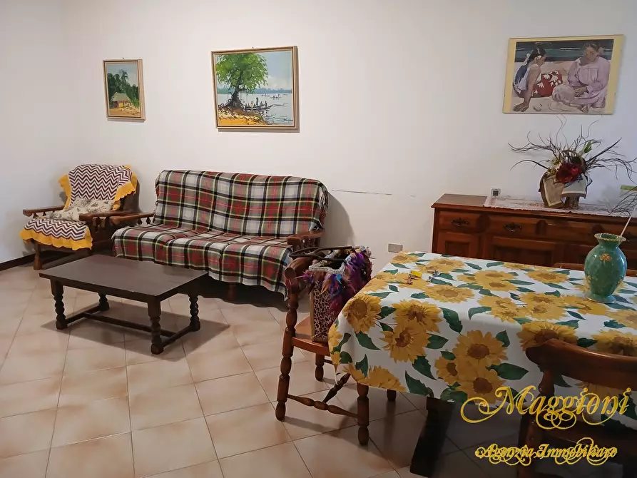 Immagine 7 di Appartamento in vendita  a Castelnovo Ne' Monti