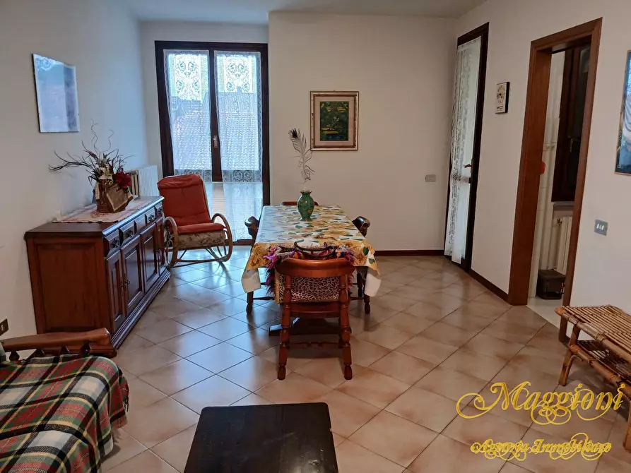 Immagine 3 di Appartamento in vendita  a Castelnovo Ne' Monti