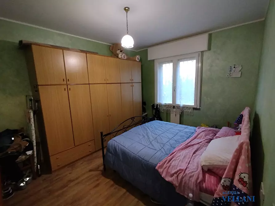 Immagine 3 di Appartamento in vendita  a Correggio