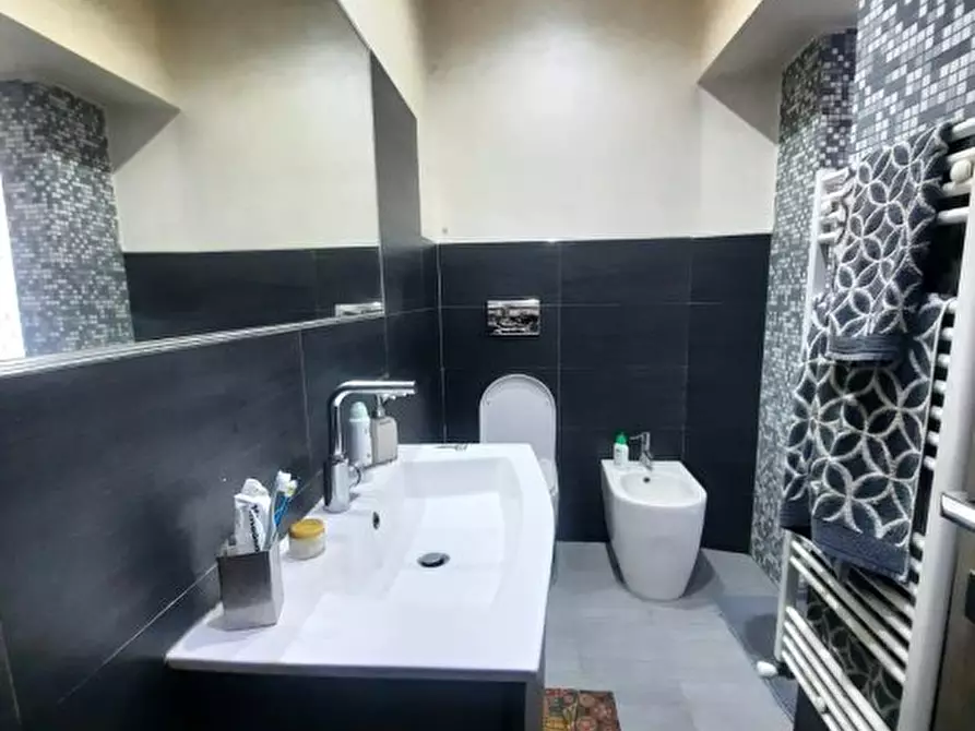 Immagine 8 di Appartamento in vendita  28 a Cantalupo In Sabina