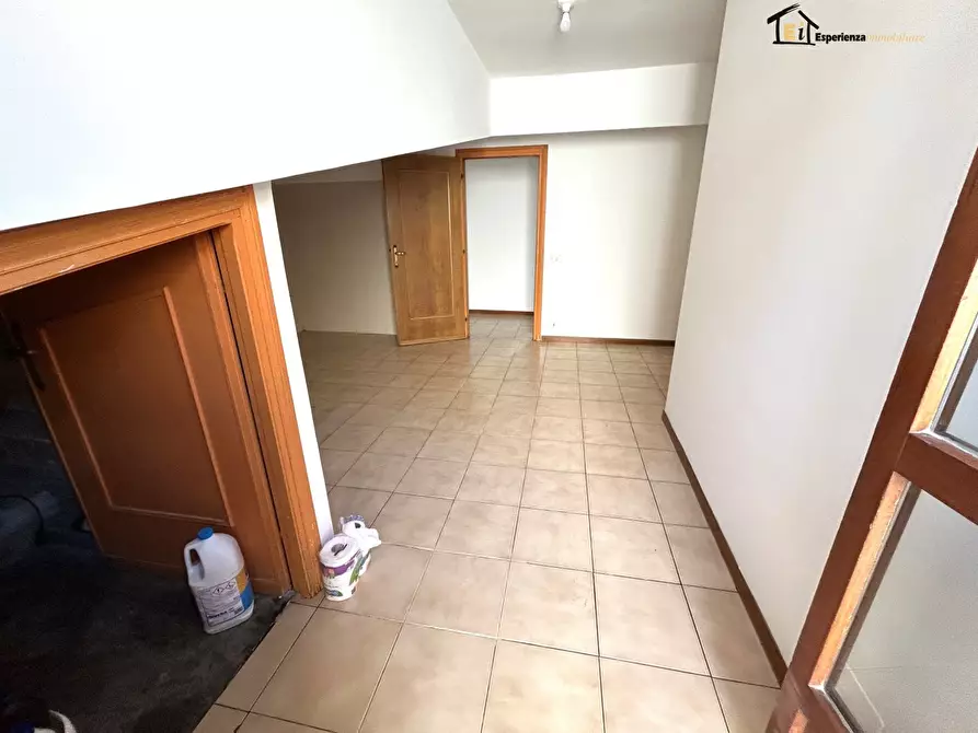 Immagine 4 di Appartamento in vendita  1 a Poggio Mirteto