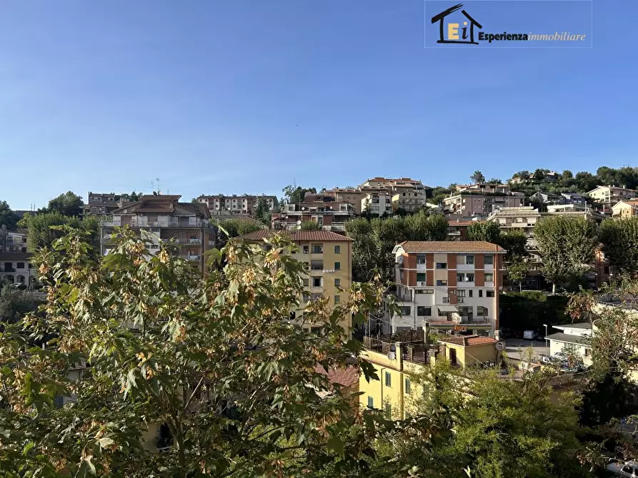 Immagine 7 di Appartamento in vendita  6 a Poggio Mirteto