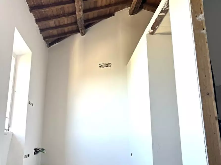 Immagine 10 di Appartamento in vendita  a Poggio Catino