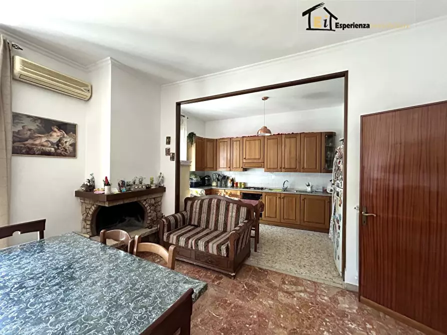 Immagine 4 di Appartamento in vendita  44 a Poggio Mirteto