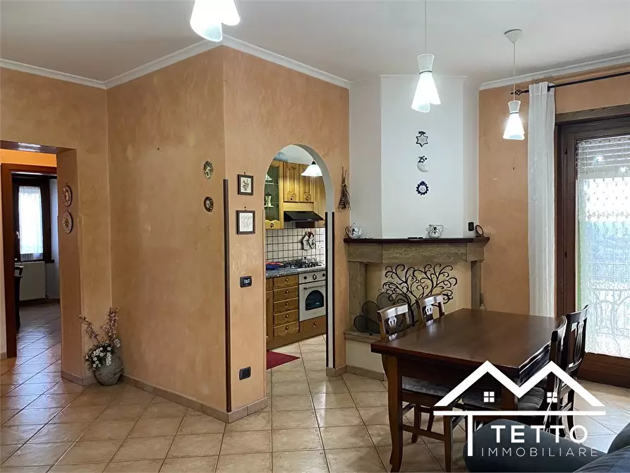 Immagine 5 di Appartamento in vendita  23 a Cantalupo In Sabina