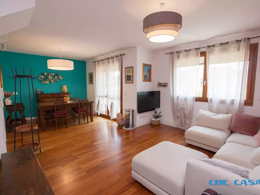 Immagine 4 di Appartamento in vendita  a Saludecio