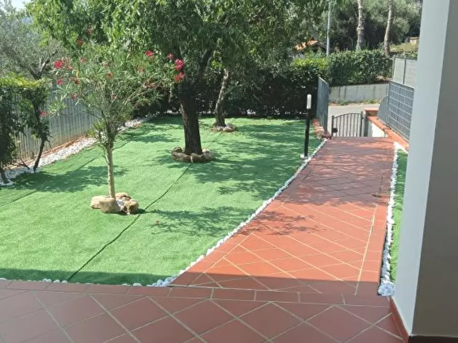 Immagine 6 di Appartamento in vendita  a San Clemente