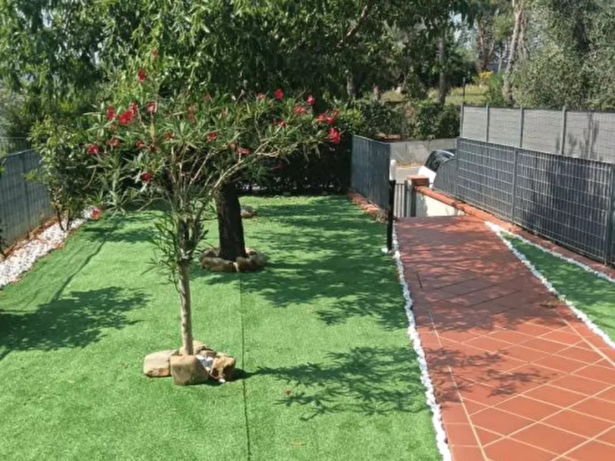 Immagine 5 di Appartamento in vendita  a San Clemente