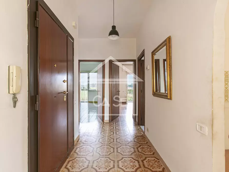 Immagine 8 di Appartamento in vendita  a Roma