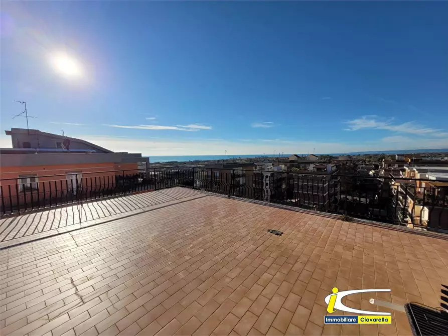 Immagine 3 di Appartamento in vendita  a Ladispoli