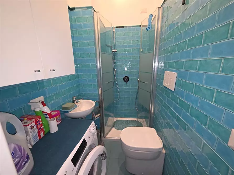 Immagine 9 di Appartamento in vendita  426 a Roma