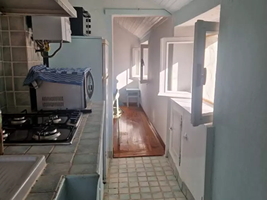 Immagine 5 di Appartamento in vendita  a Albenga