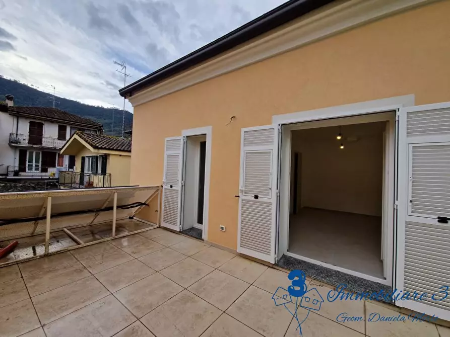 Immagine 2 di Casa semindipendente in vendita  a Villanova D'albenga