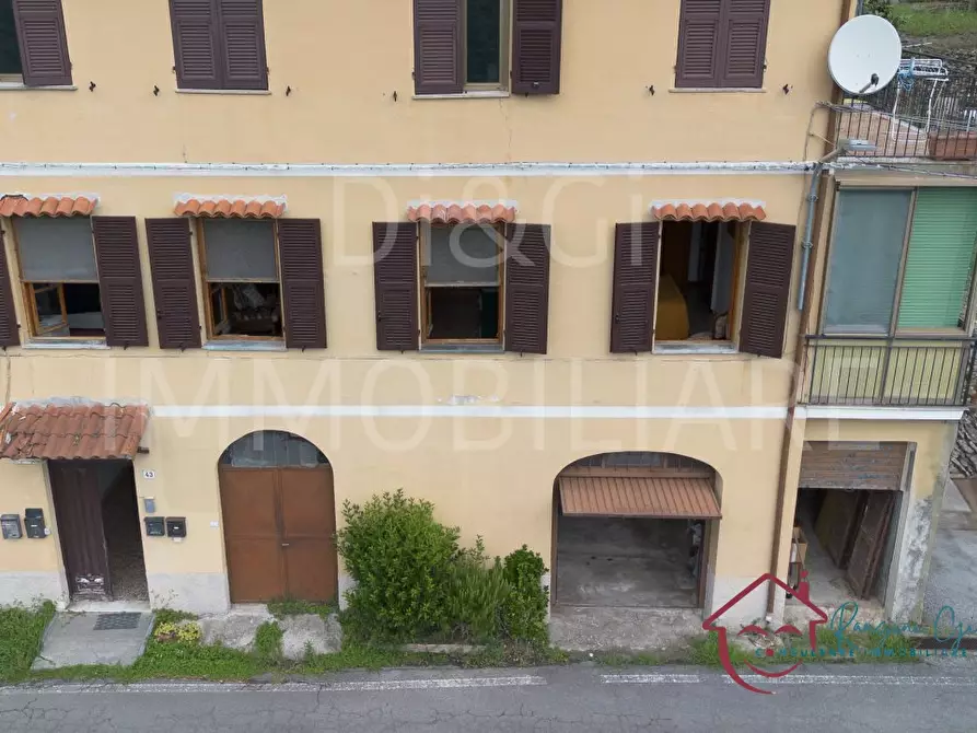 Immagine 2 di Appartamento in vendita  a Casanova Lerrone