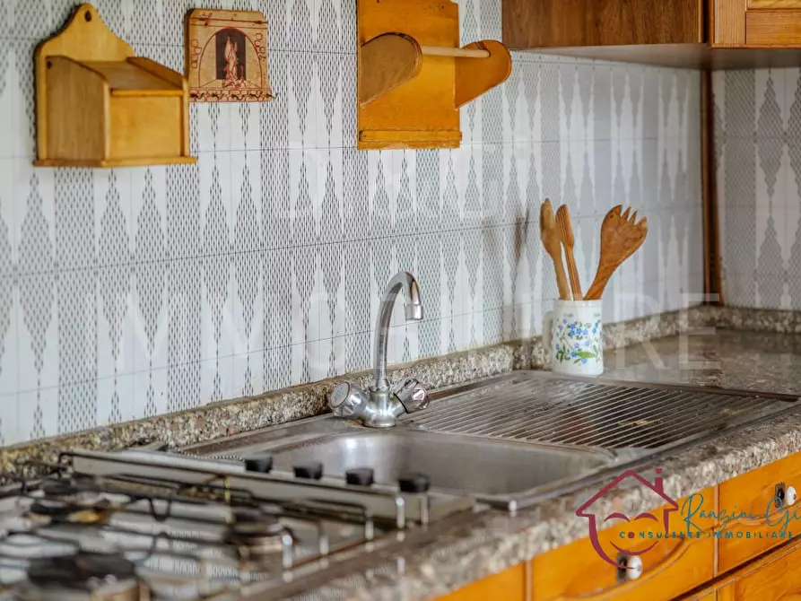 Immagine 8 di Appartamento in vendita  a Casanova Lerrone