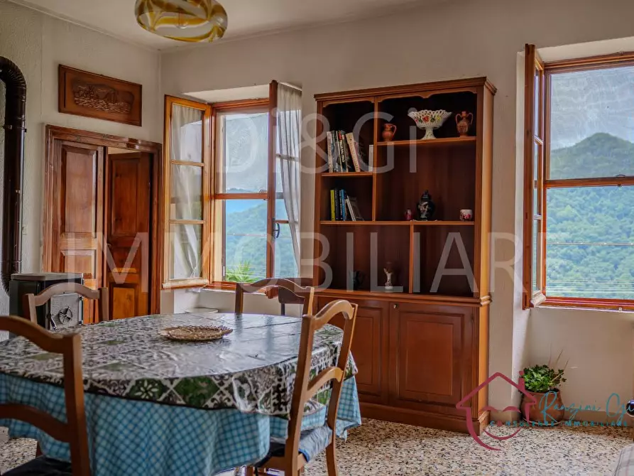 Immagine 9 di Appartamento in vendita  a Casanova Lerrone