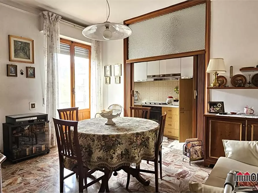 Immagine 5 di Appartamento in vendita  a Colle Di Val D'elsa