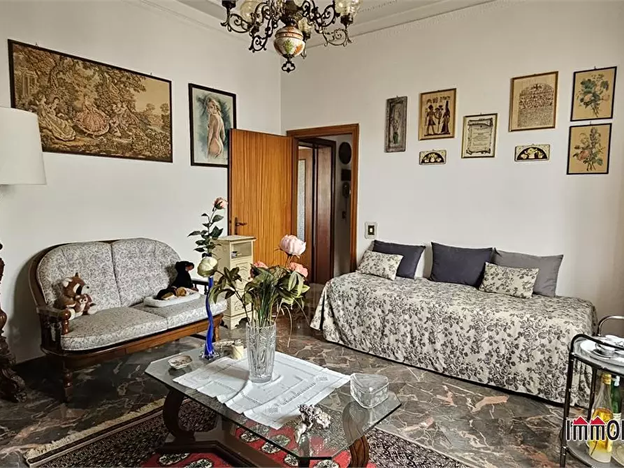 Immagine 1 di Appartamento in vendita  a Colle Di Val D'elsa