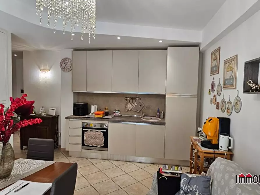 Immagine 5 di Appartamento in vendita  a Colle Di Val D'elsa