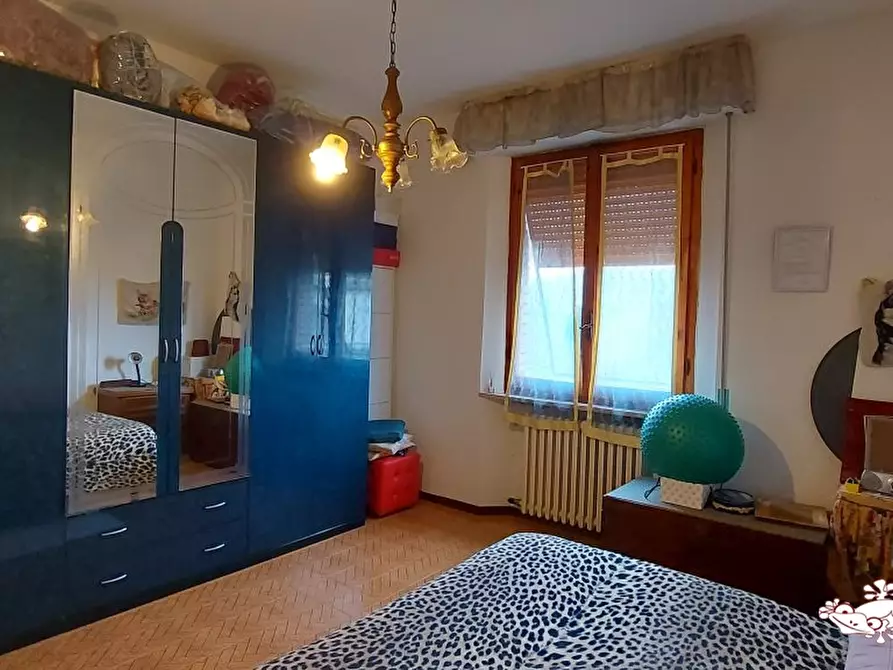 Immagine 8 di Appartamento in vendita  a San Gimignano