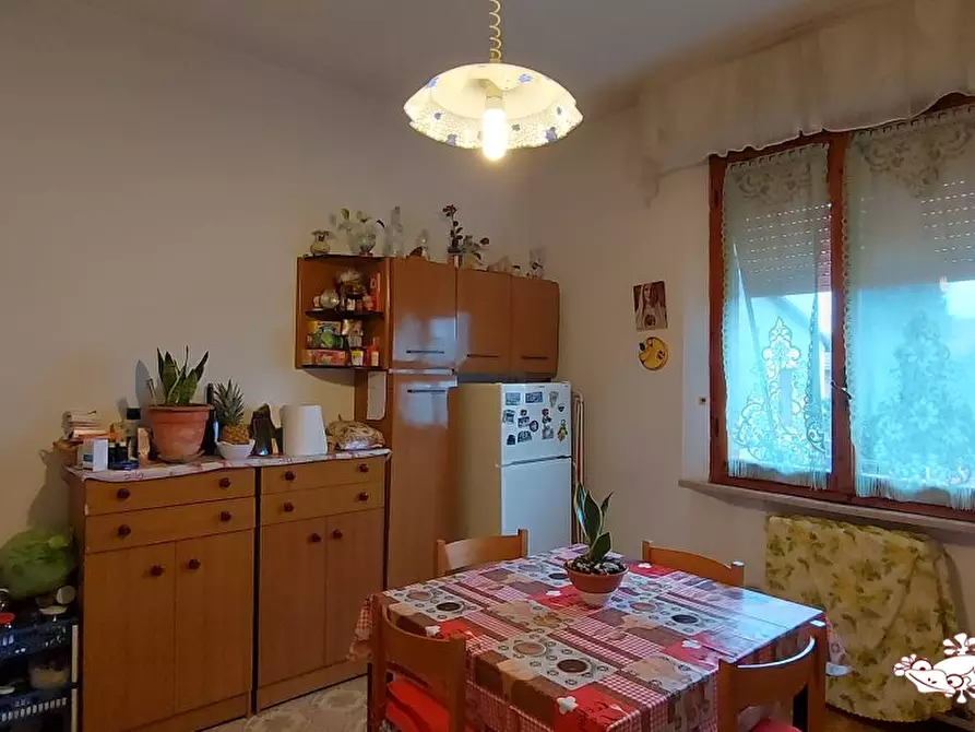 Immagine 5 di Appartamento in vendita  a San Gimignano