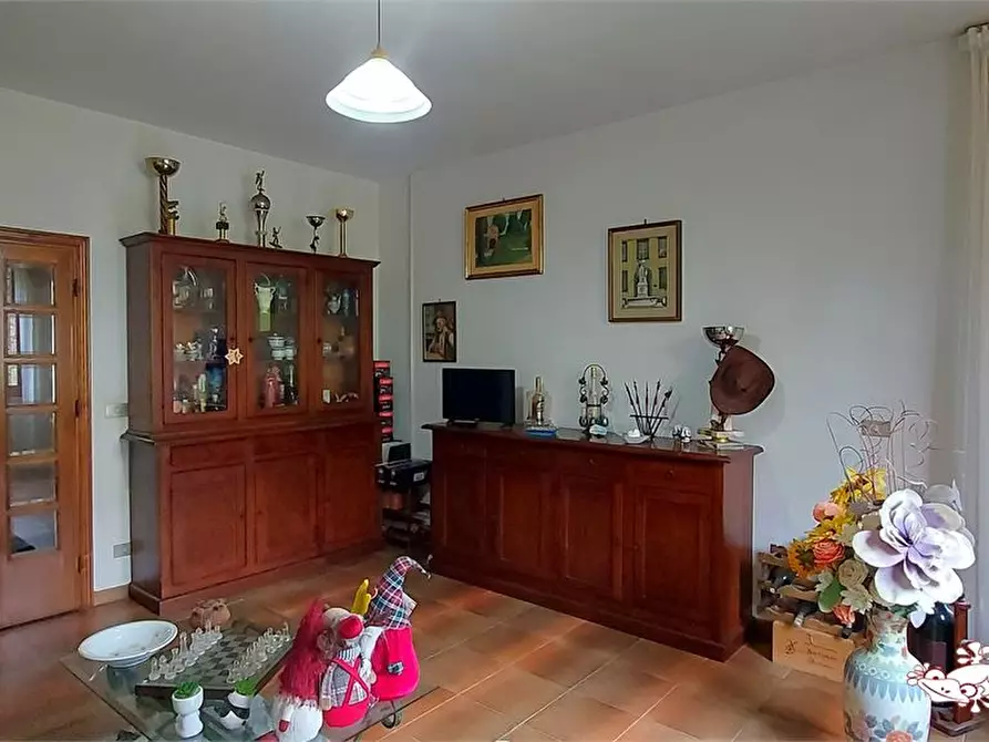 Immagine 1 di Appartamento in vendita  a San Gimignano