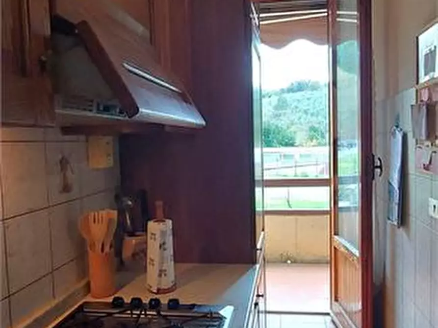 Immagine 5 di Appartamento in vendita  a San Gimignano