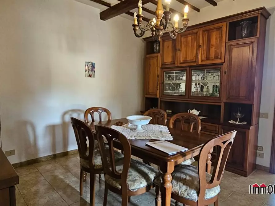 Immagine 2 di Appartamento in vendita  a Colle Di Val D'elsa