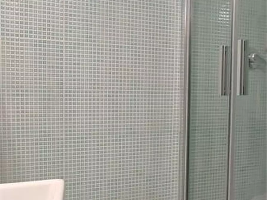 Immagine 6 di Appartamento in vendita  a San Gimignano