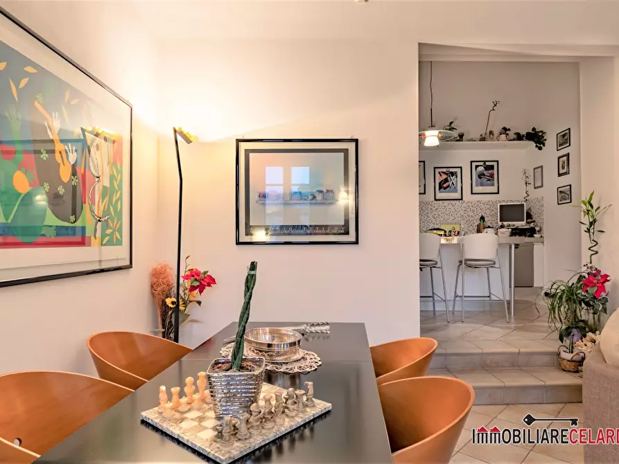 Immagine 2 di Appartamento in vendita  a Colle Di Val D'elsa