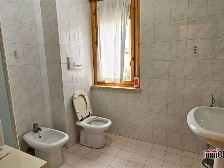 Immagine 10 di Appartamento in vendita  a Colle Di Val D'elsa