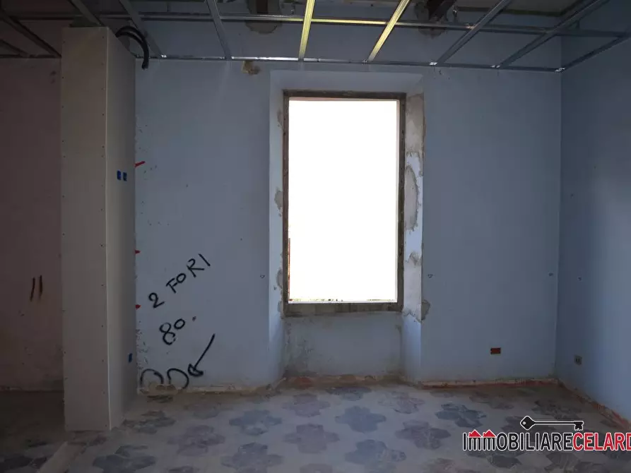 Immagine 6 di Appartamento in vendita  a Poggibonsi