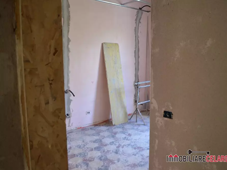 Immagine 2 di Appartamento in vendita  a Poggibonsi