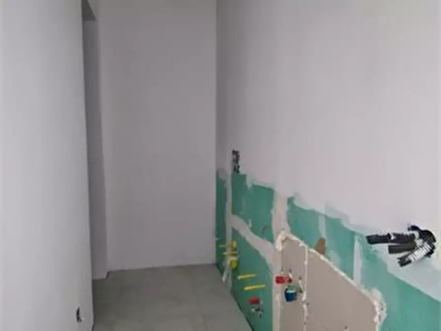 Immagine 10 di Appartamento in vendita  a Poggibonsi