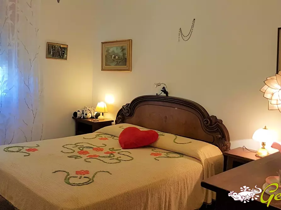 Immagine 9 di Appartamento in vendita  12 a San Gimignano