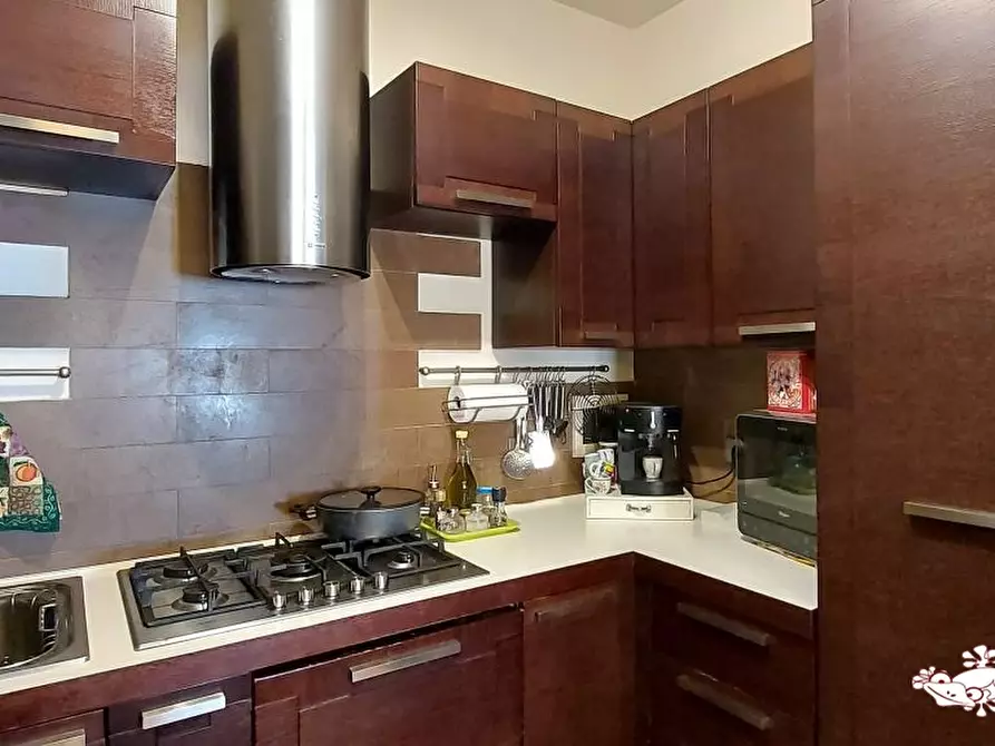 Immagine 6 di Appartamento in vendita  a San Gimignano