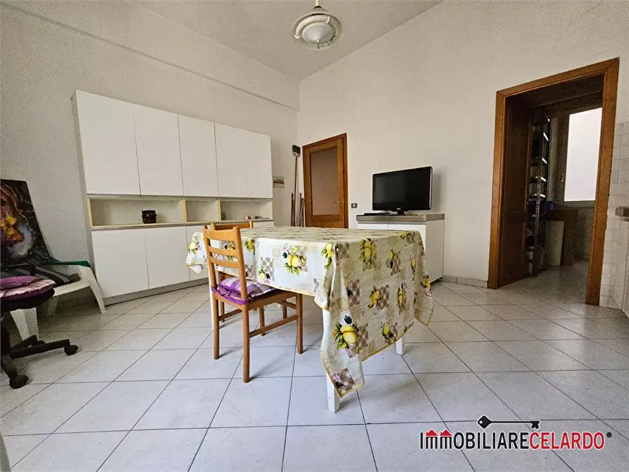 Immagine 2 di Appartamento in vendita  a Colle Di Val D'elsa