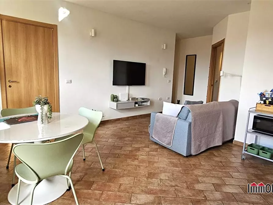 Immagine 3 di Appartamento in vendita  a Casole D'elsa