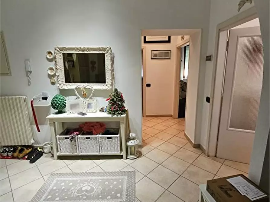 Immagine 9 di Appartamento in vendita  a Colle Di Val D'elsa