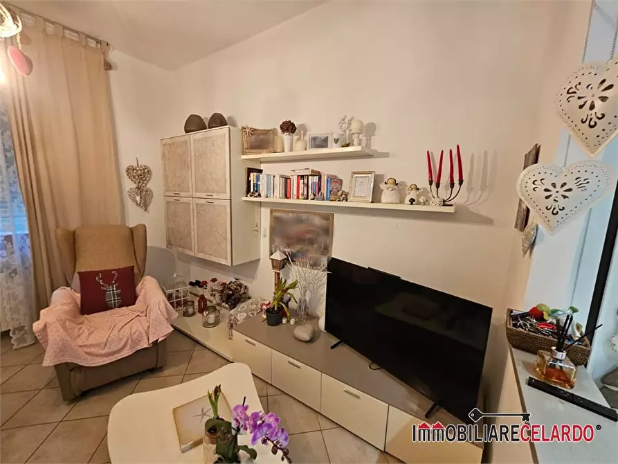 Immagine 4 di Appartamento in vendita  a Colle Di Val D'elsa