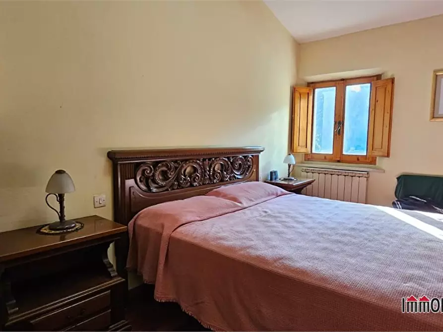 Immagine 9 di Appartamento in vendita  a Colle Di Val D'elsa