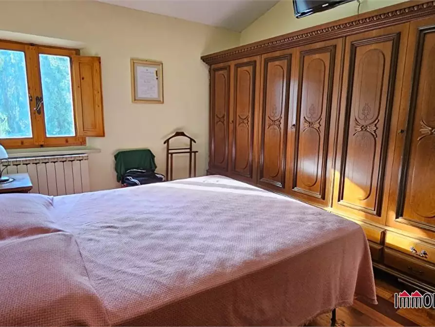 Immagine 8 di Appartamento in vendita  a Colle Di Val D'elsa