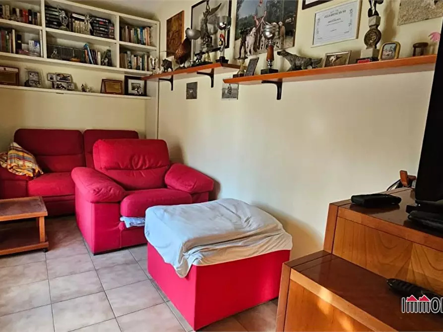 Immagine 5 di Appartamento in vendita  a Colle Di Val D'elsa